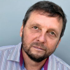 Юрий Новиков