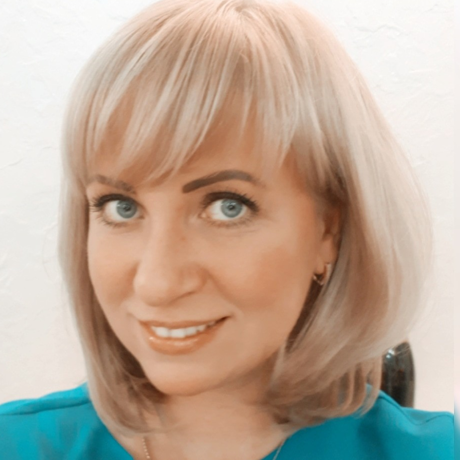Анна Артемьева