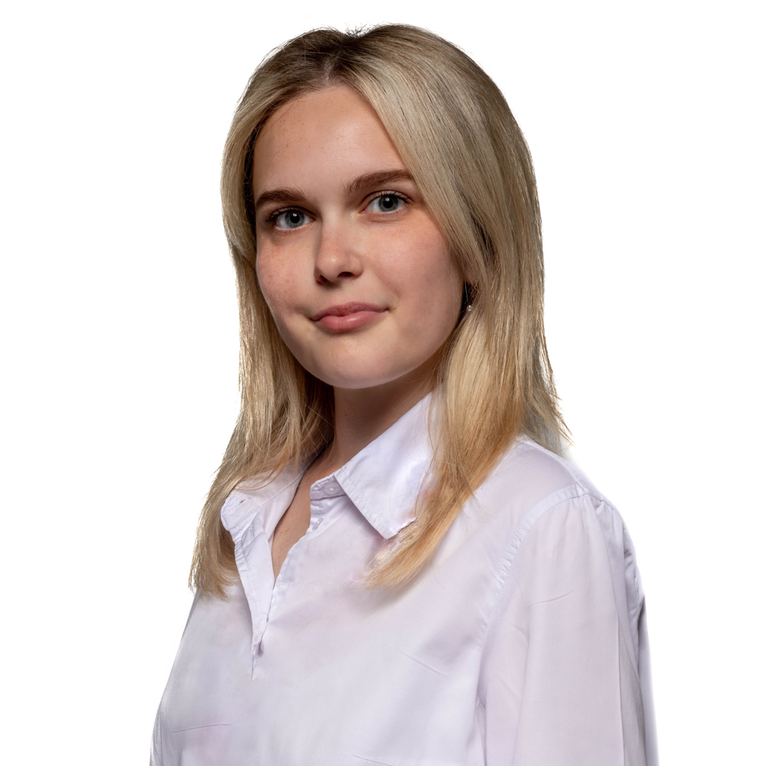 Юлия Стешенко