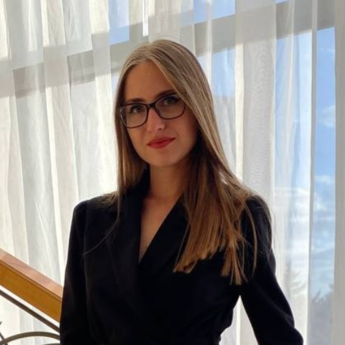 Елена Цыркунова