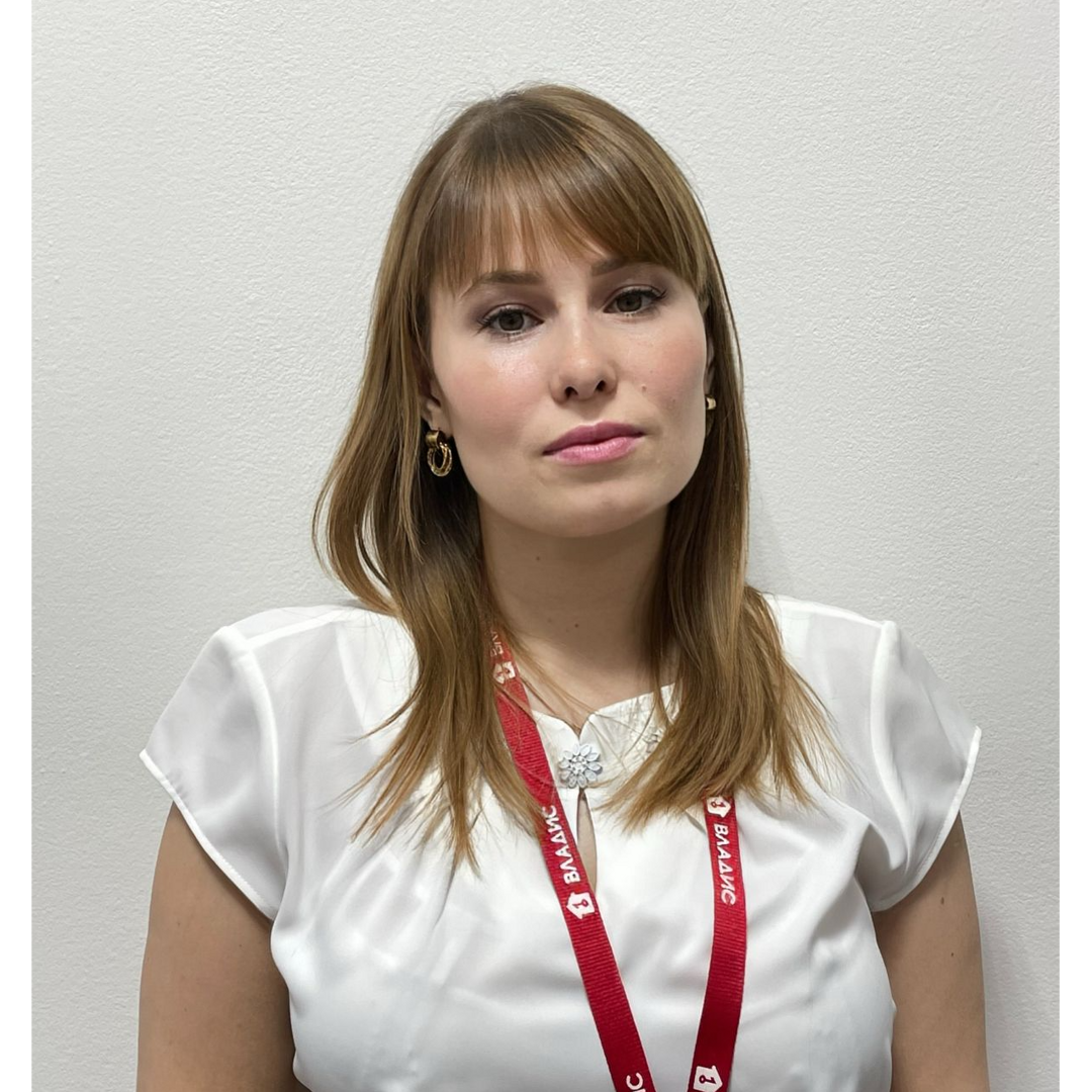 Александра Бронникова