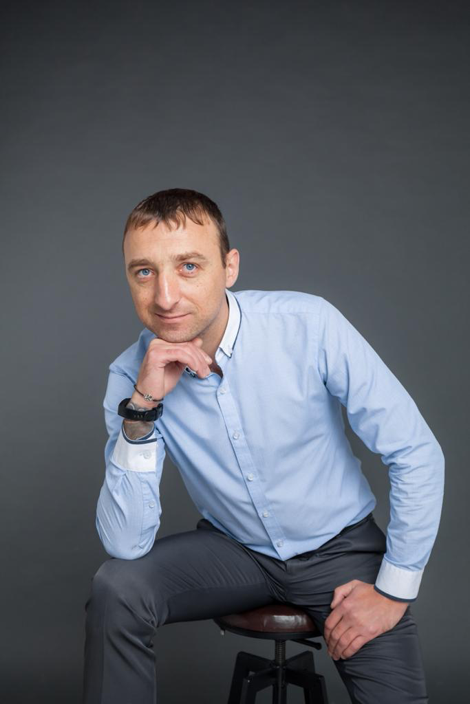 Виктор Репин