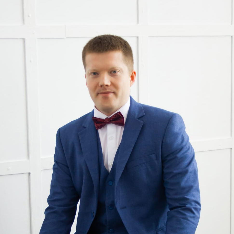 Максим Никитин