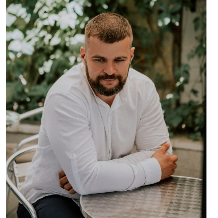 Сергей Беляков