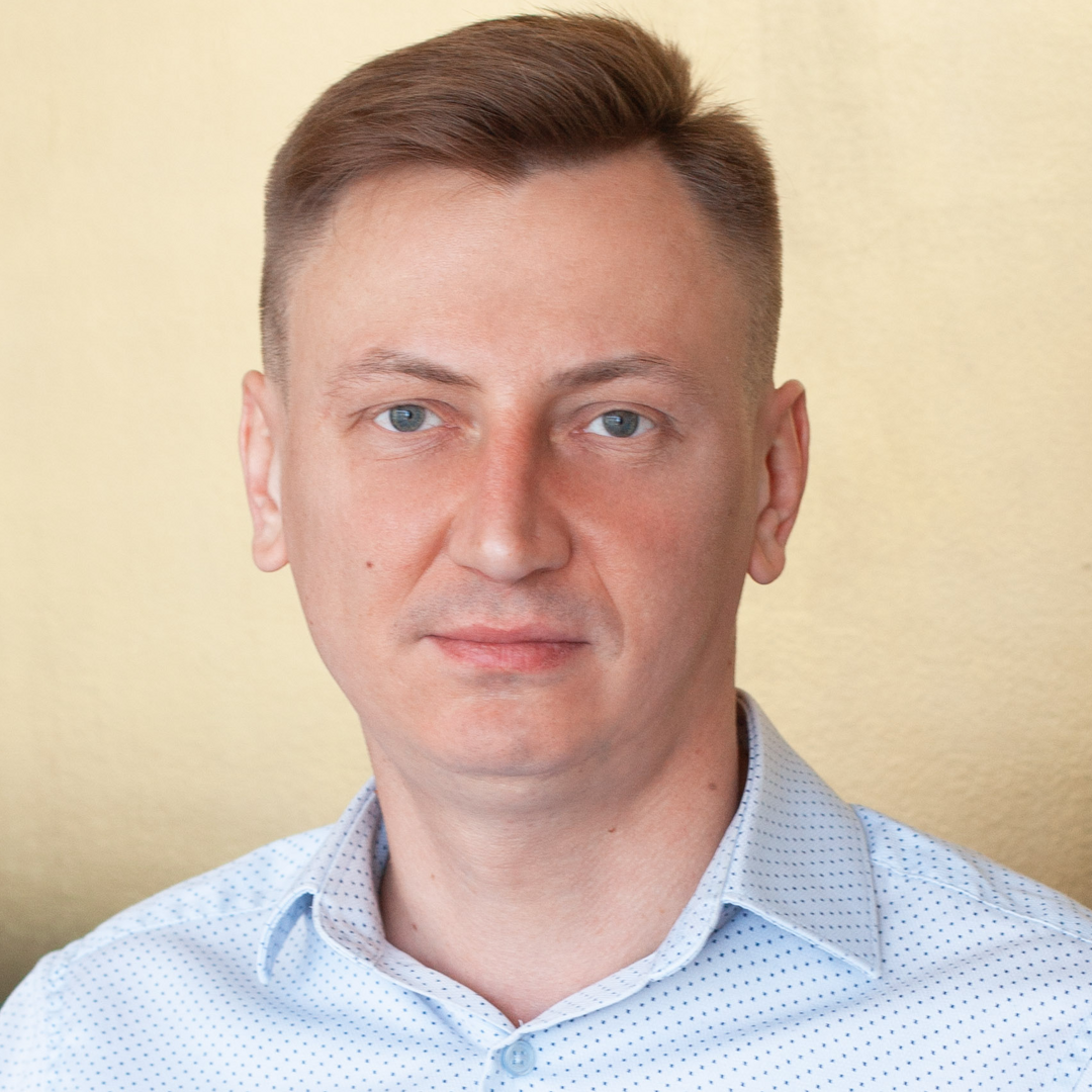 Денис Усачев