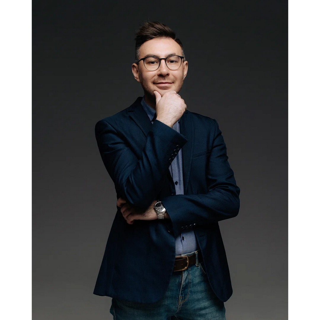 Максим Рыбаков