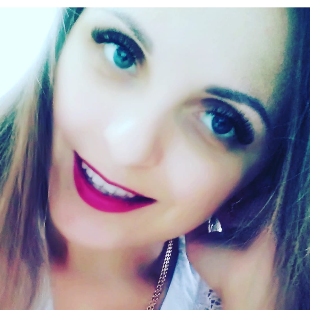 Яна Боброва