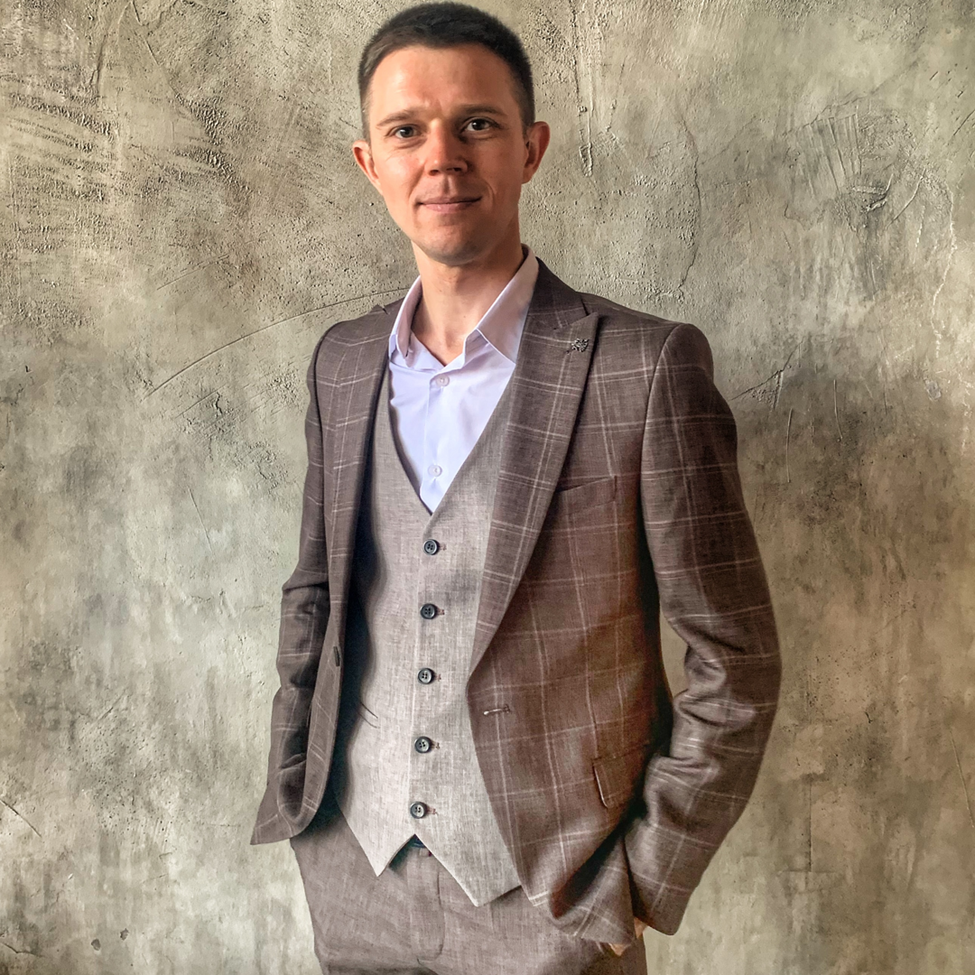 Василий Уткин