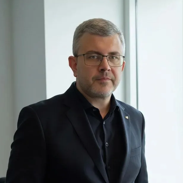 Максим Шашерин