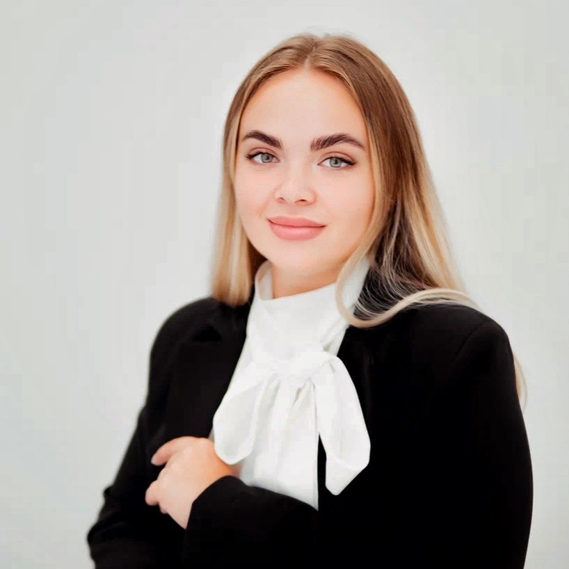 Анна Шестакова