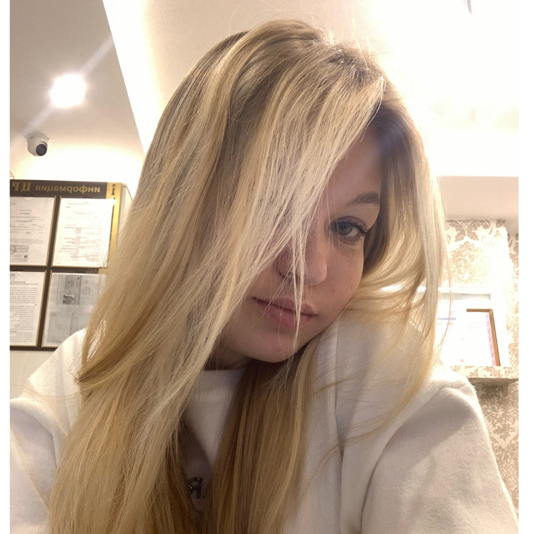 Ксения Ефремова