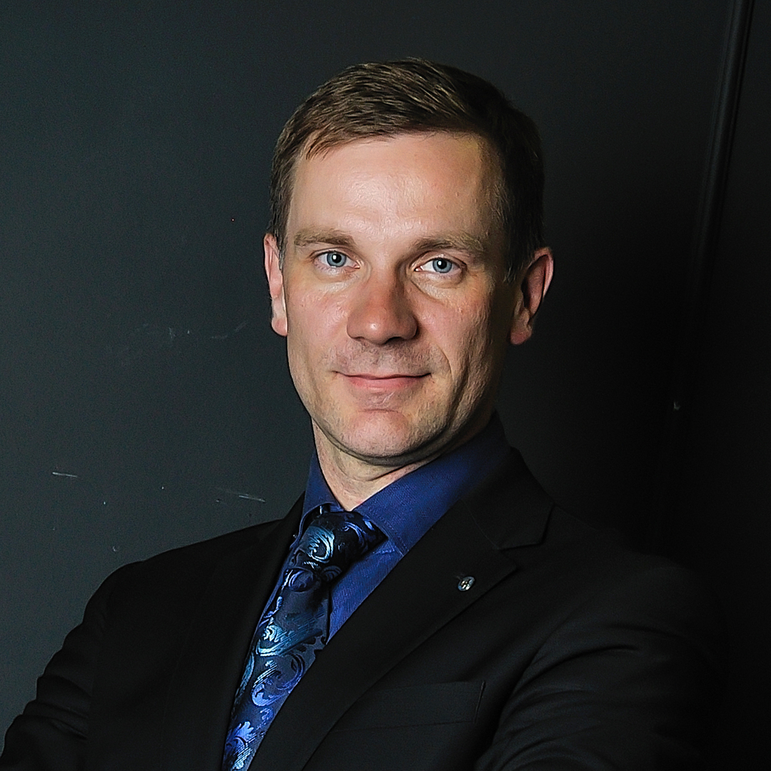 Дмитрий Ложкин