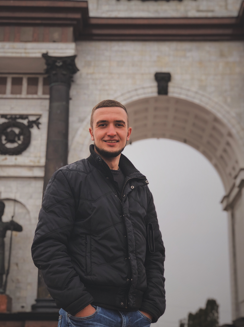 Александр Тиханин