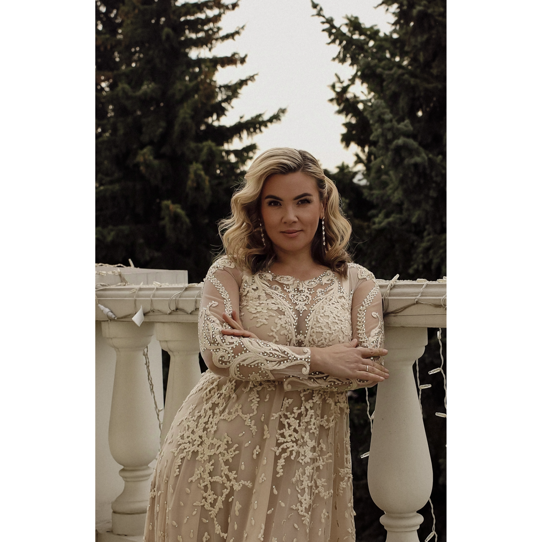 Алёна Долматова