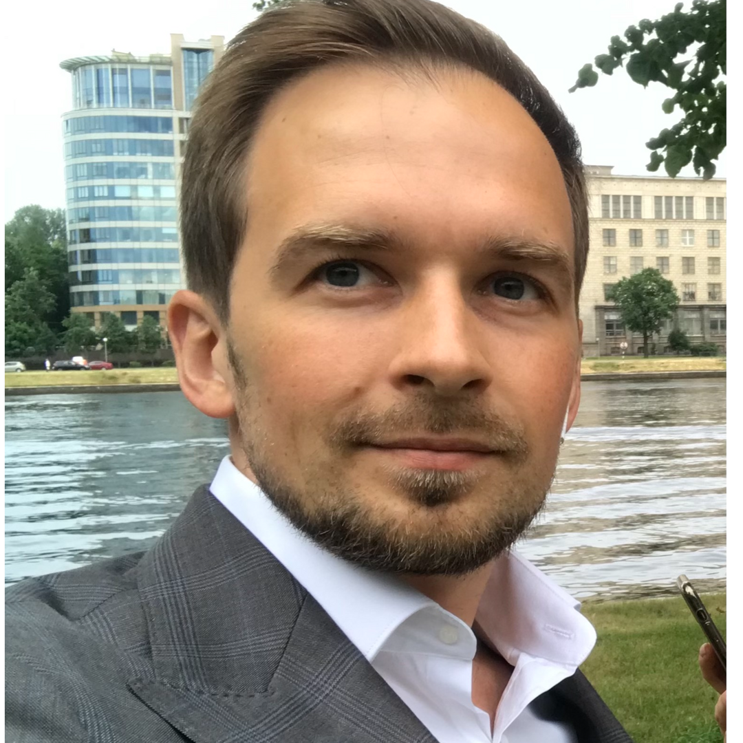 Антон Суворов