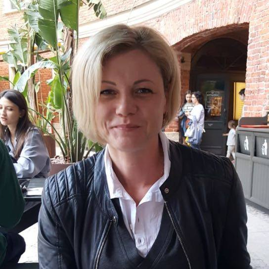 Марина Латова