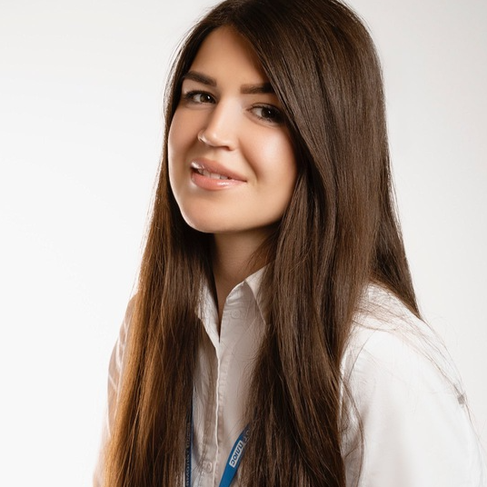 Ангелина Краснова