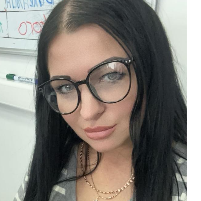 Александра Зеленина