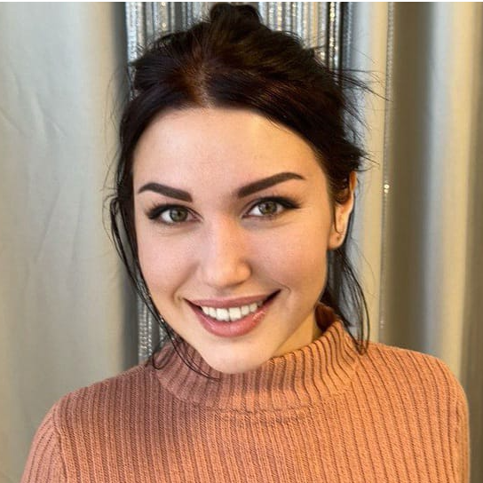 Анастасия Попова