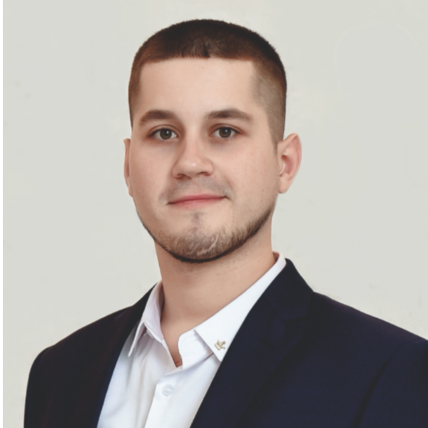 Андрей Иванов