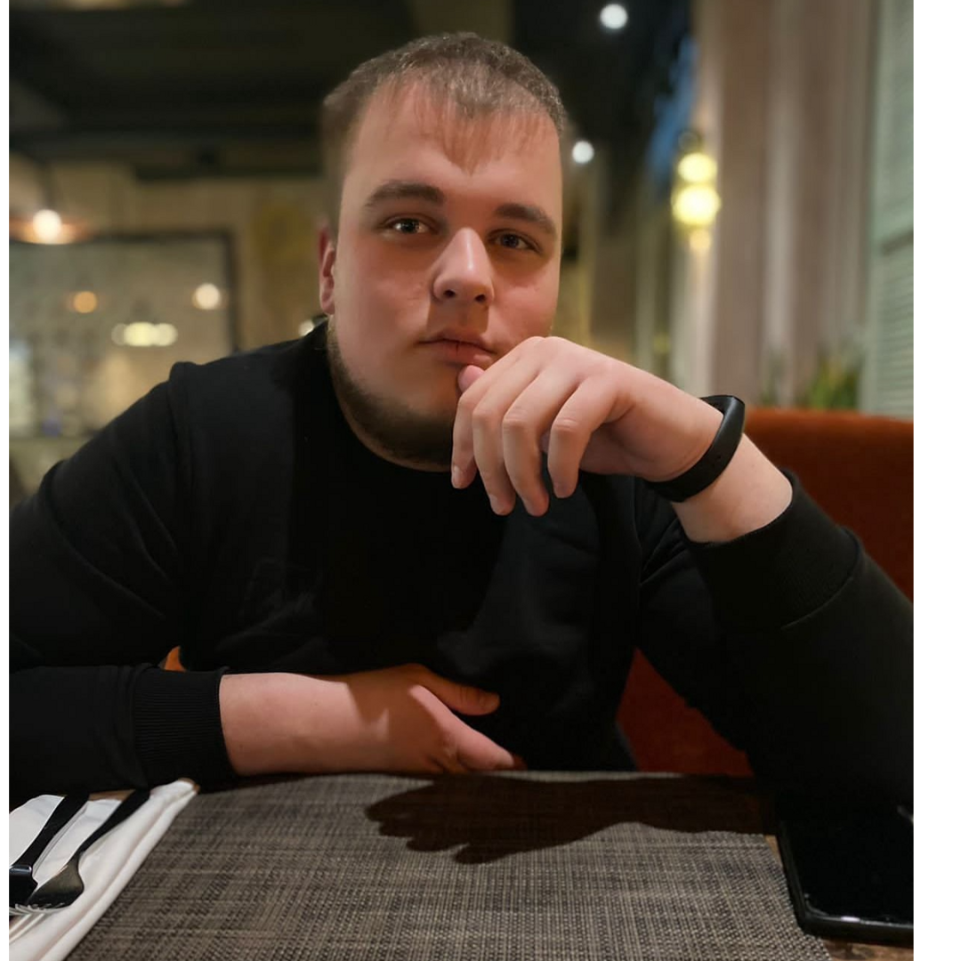 Андрей Гайдуков