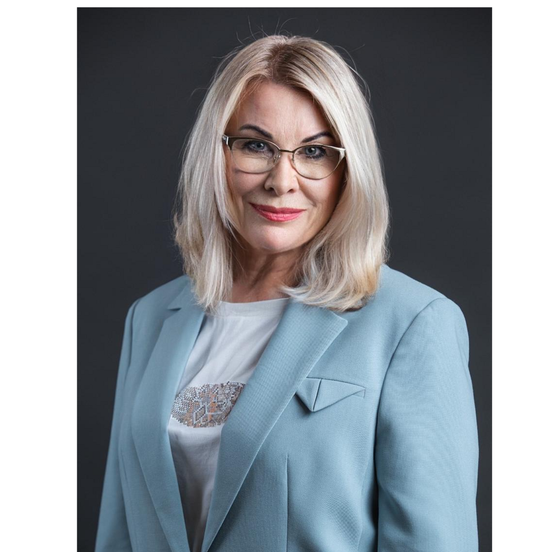 Ирина Канищева