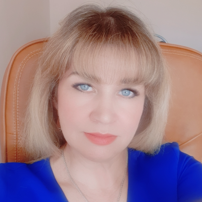 Елена Лабутина