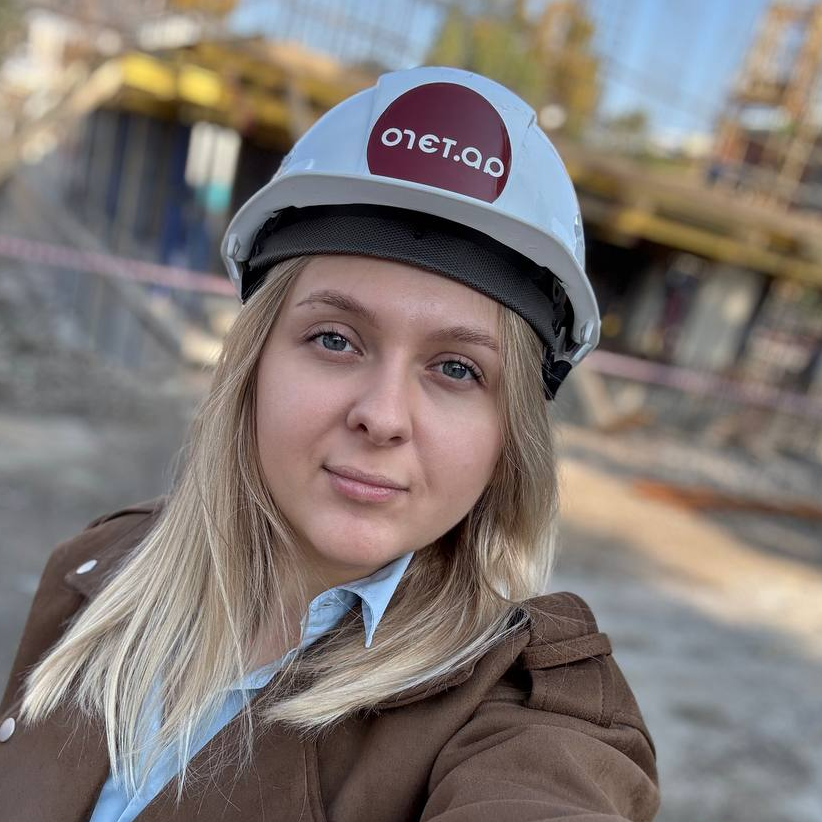 Евгения Храмова