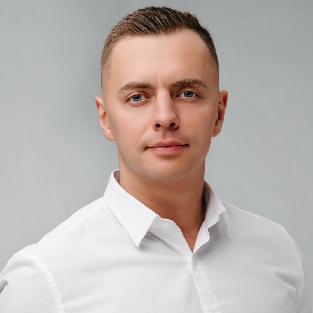 Павел Коюшев