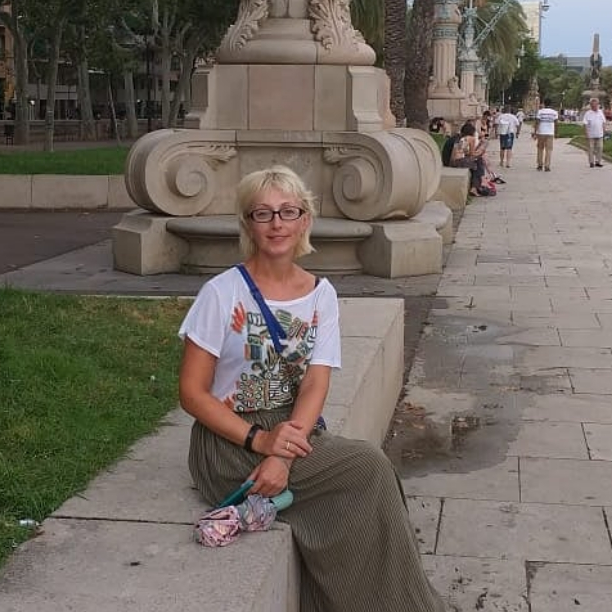 Елена Русанова
