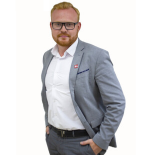 Аркадий Иванов