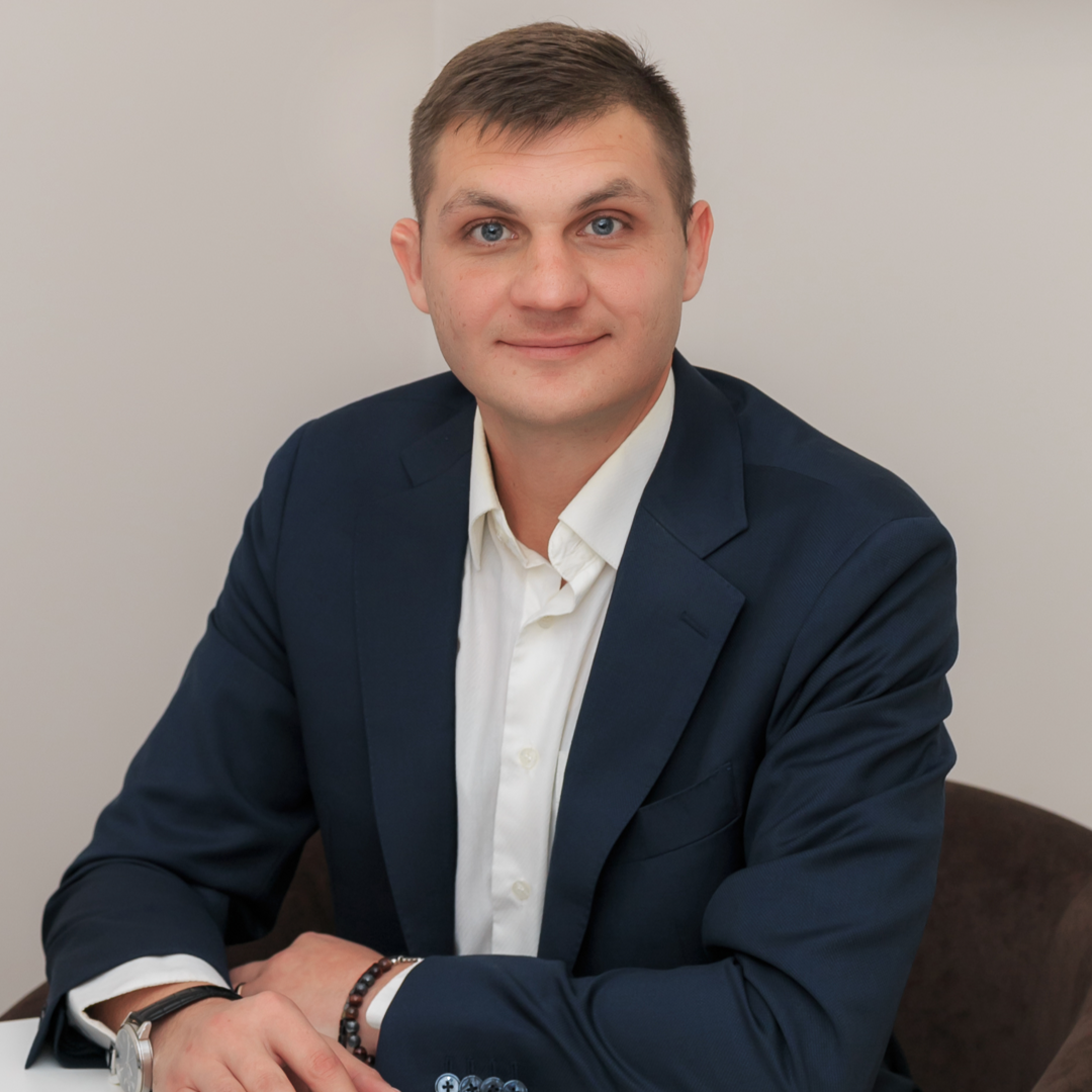 Никита Власов