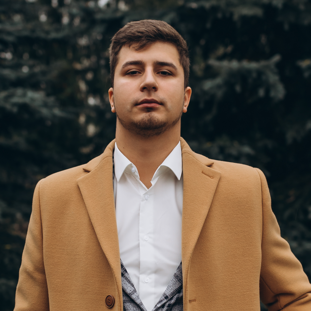 Денис Тарануха