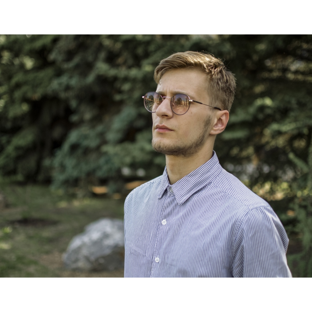 Евгений Гостев