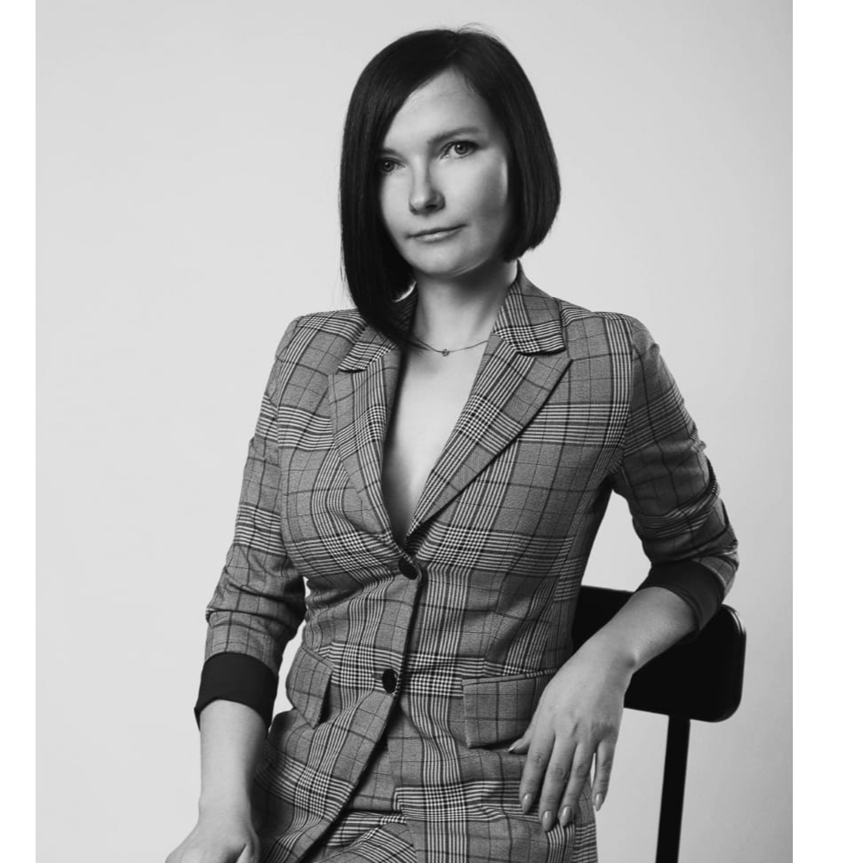 Елена Громова