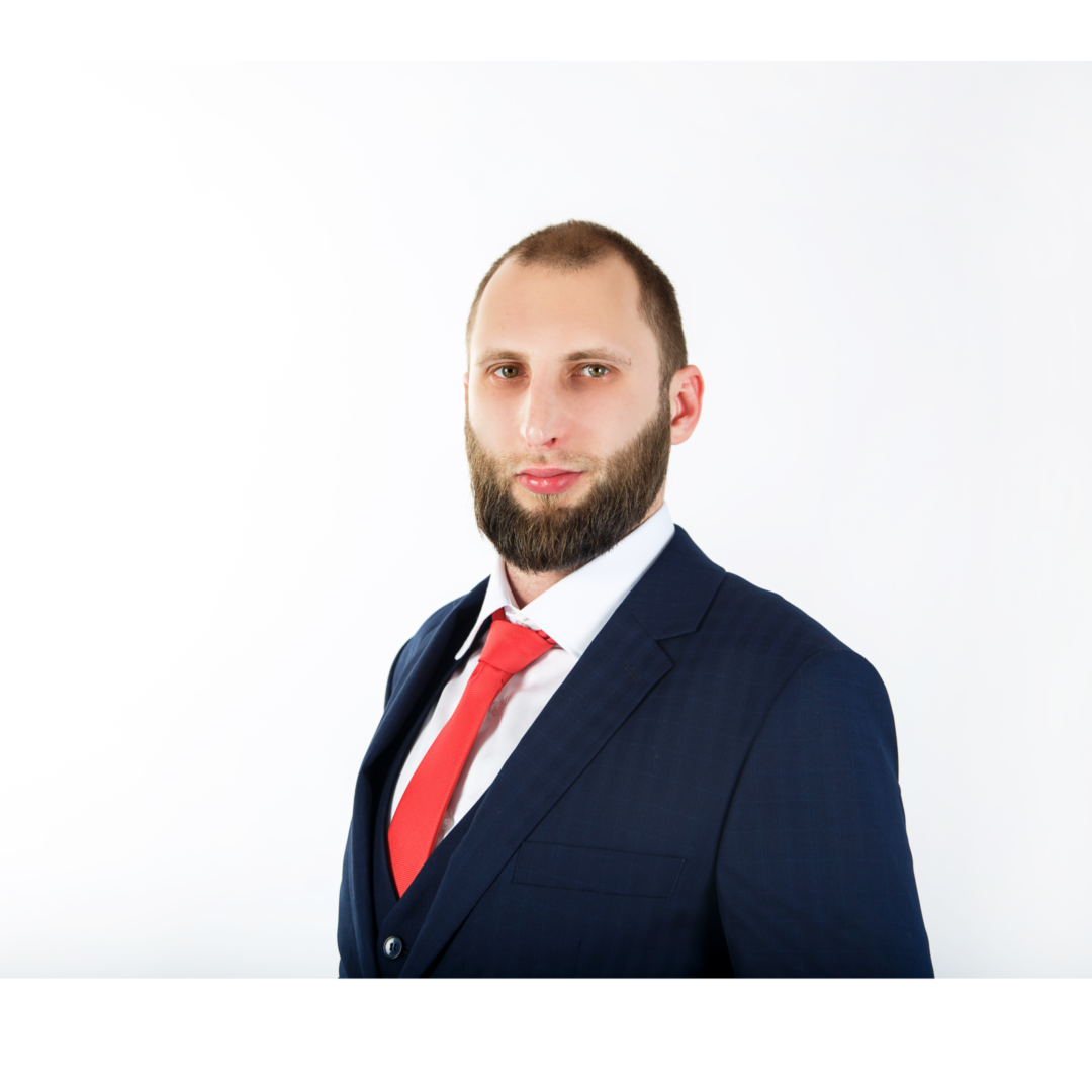 Алексей Угольников