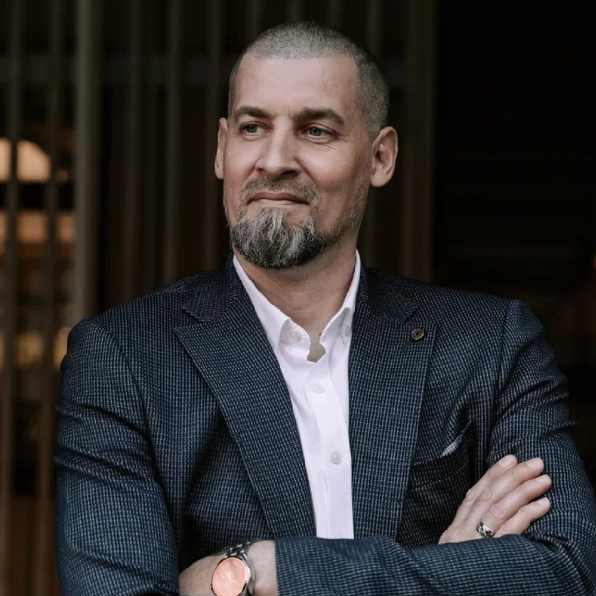 Роман Казаков