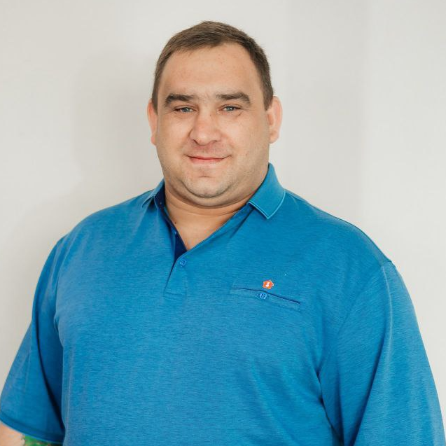 Александр Иванов