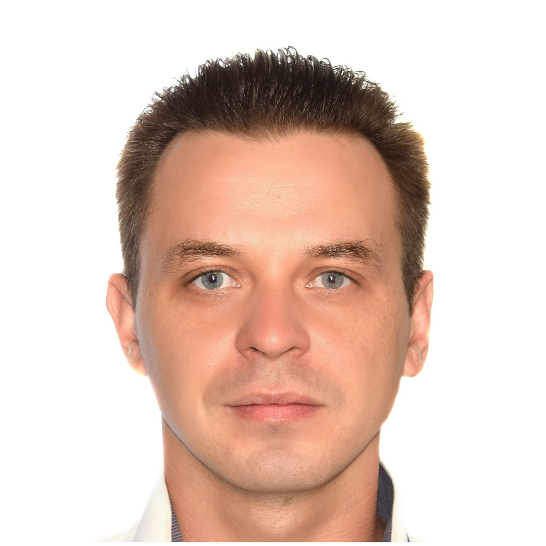 Роман Семерников