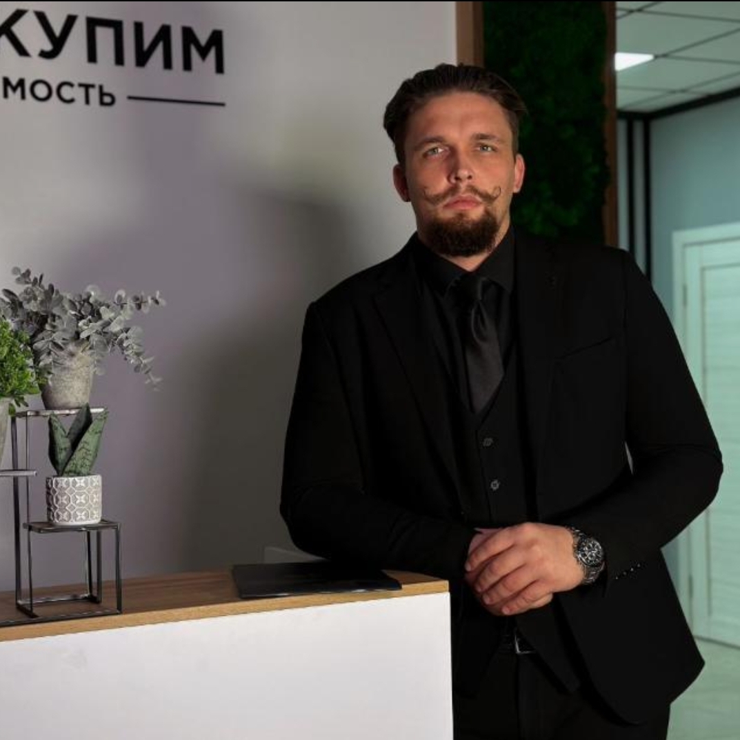 Виктор Громов