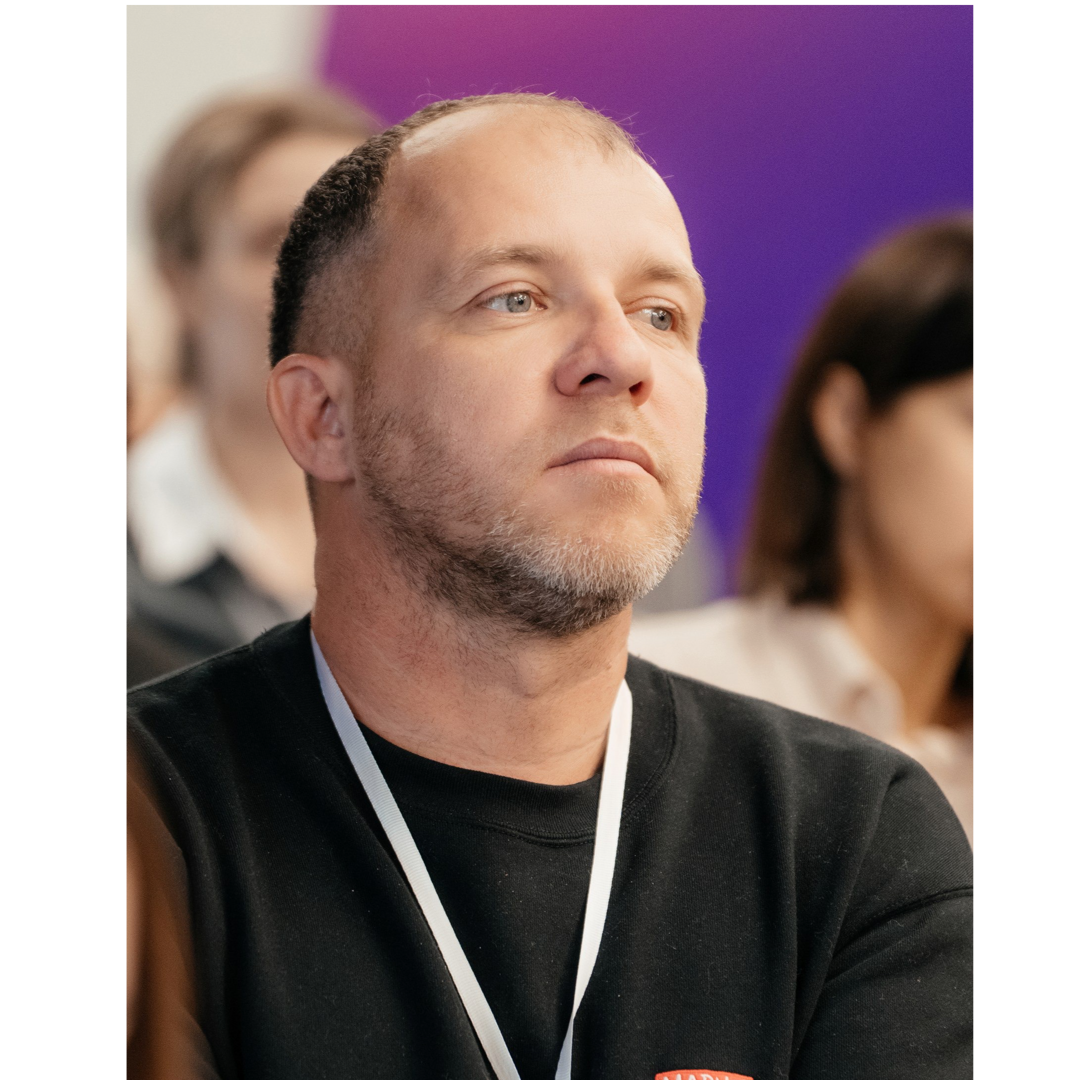 Максим Дорогавцев