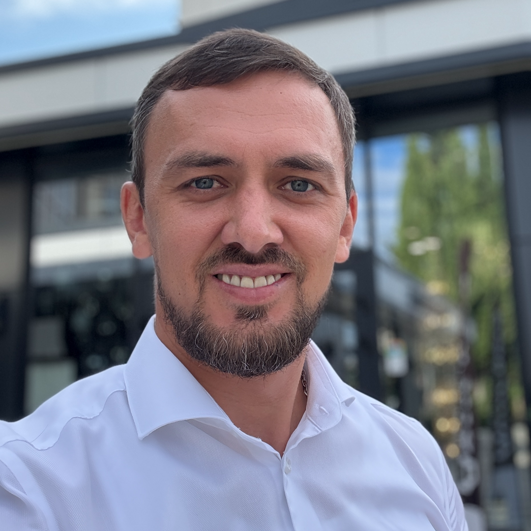 Сергей Сергеев