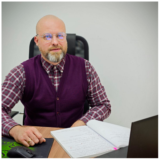 Максим Высоцкий