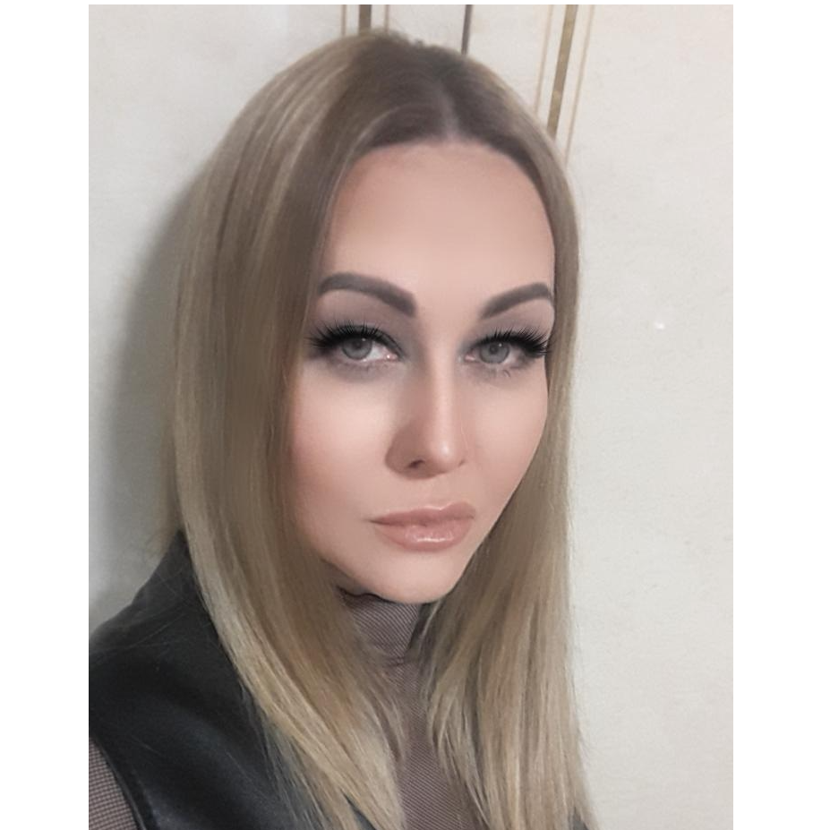 Яна Лустенберг