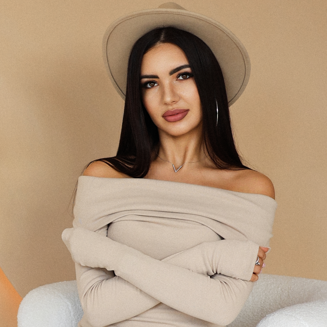 Виктория Безобразова