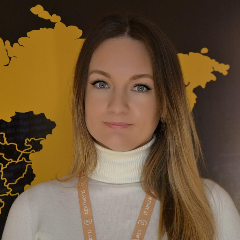 Анастасия Пахомова