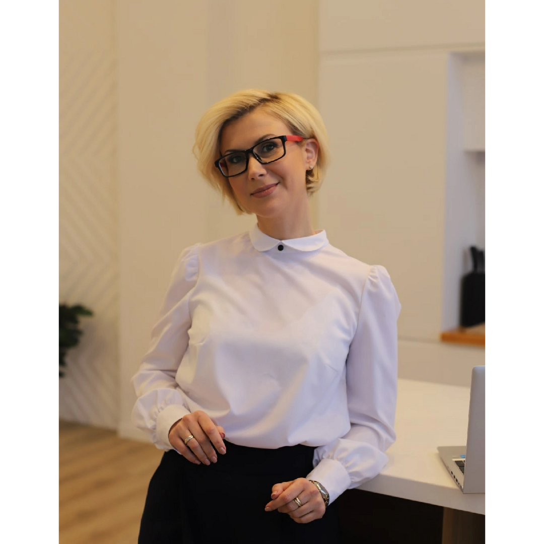Виктория Романова