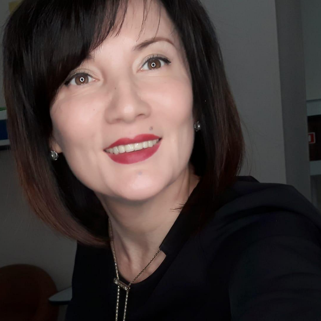 Светлана Хан