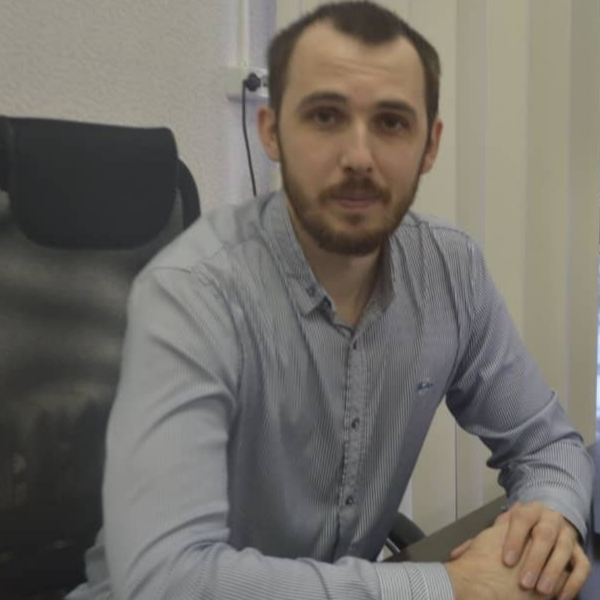 Михаил Портнов