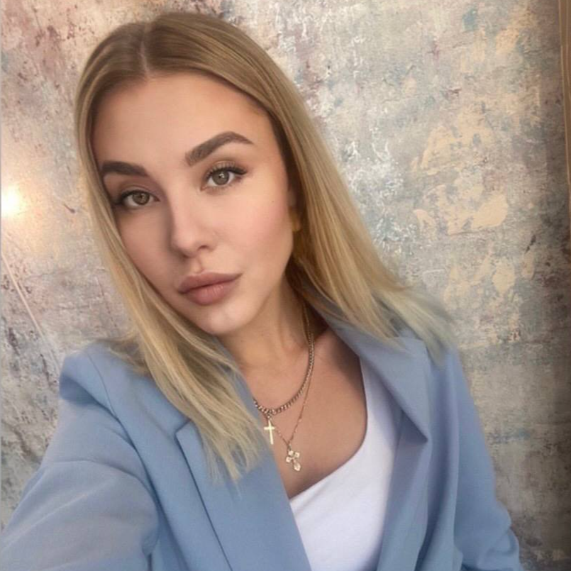 Елена Лазарева